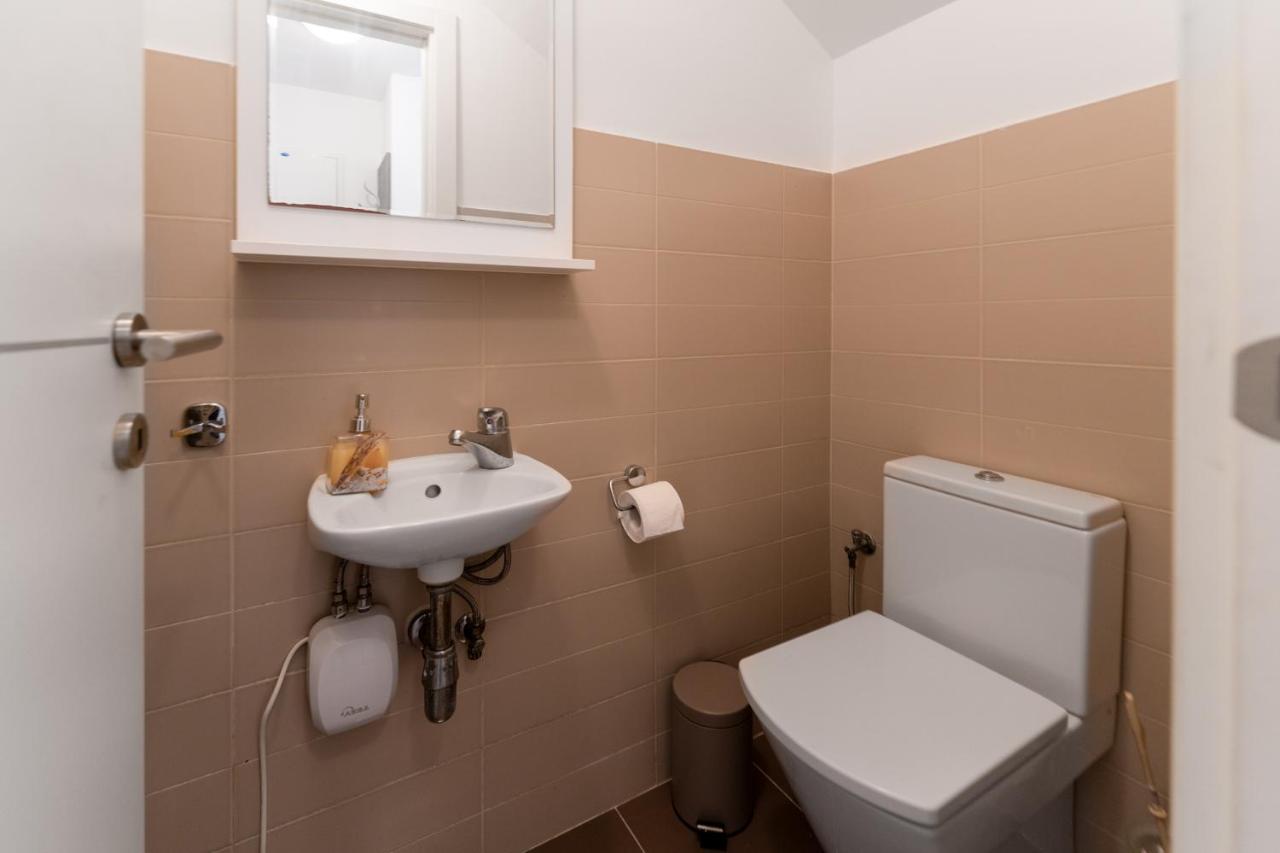 Luxury Two-Floor Apartment In Petrcane With Garden And Pool Bagian luar foto