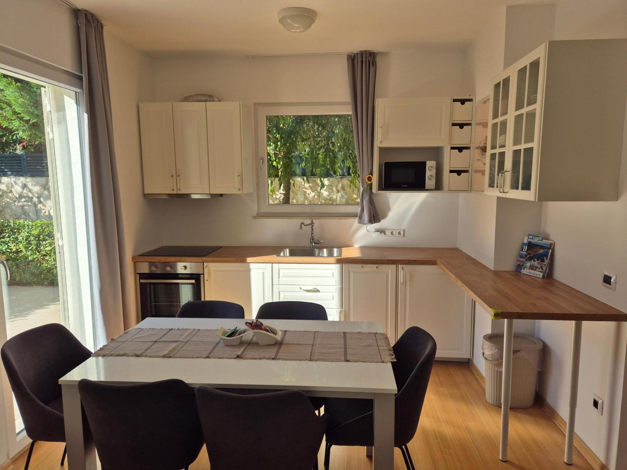 Luxury Two-Floor Apartment In Petrcane With Garden And Pool Bagian luar foto
