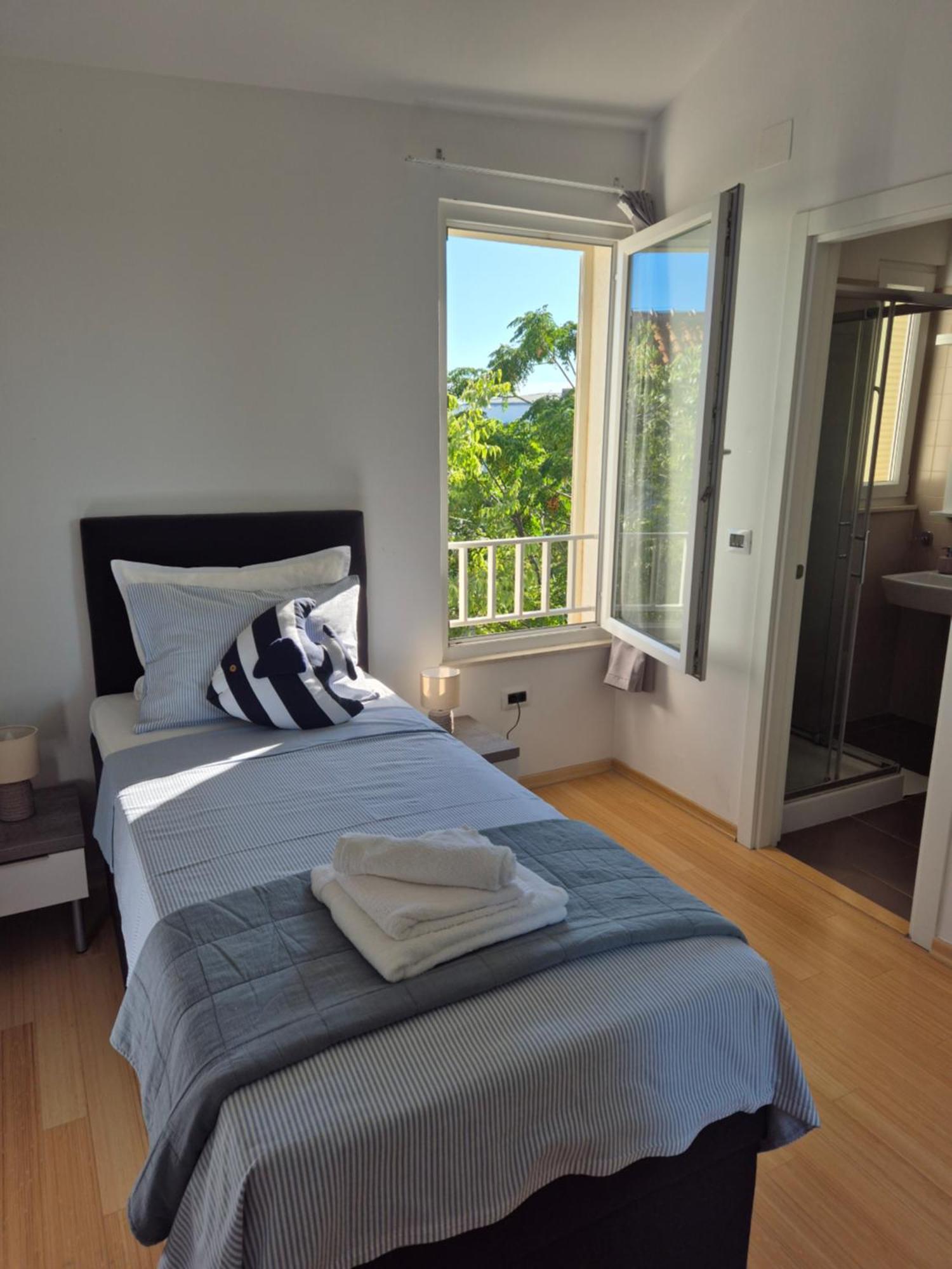 Luxury Two-Floor Apartment In Petrcane With Garden And Pool Bagian luar foto